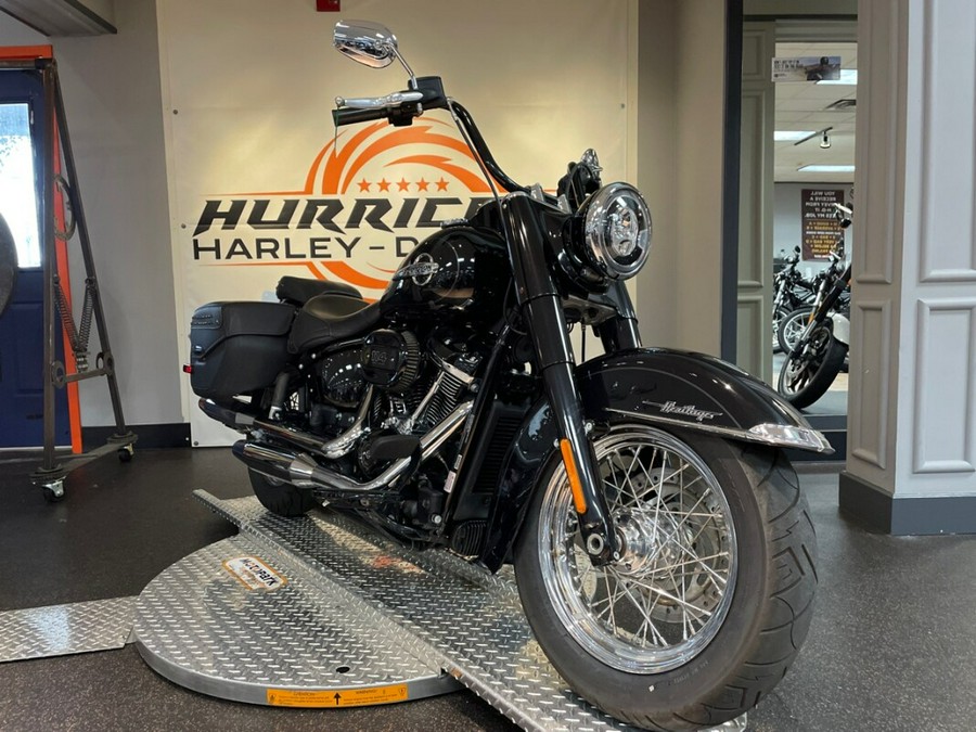 2020 Harley-Davidson® Heritage Classic 114 Black