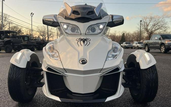 2017 Can-Am® Spyder® RT-S 6-Speed Semi-Automatic (SE6)