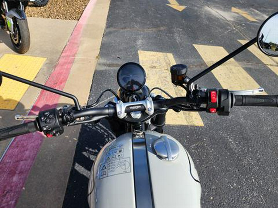2025 Triumph Scrambler 1200 X