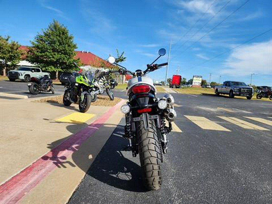 2025 Triumph Scrambler 1200 X