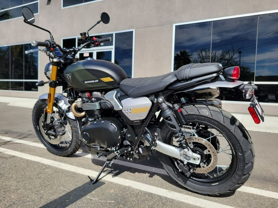 2026 Triumph Scrambler 900 Matt khaki green