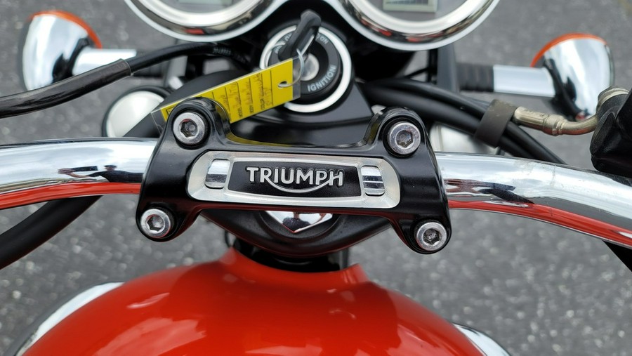 2017 Triumph BONNEVILLE T100