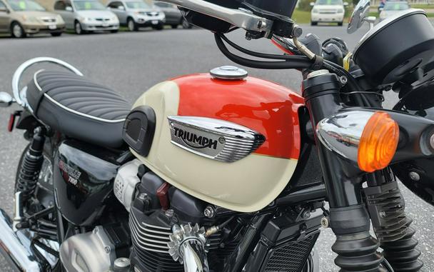 2017 Triumph BONNEVILLE T100