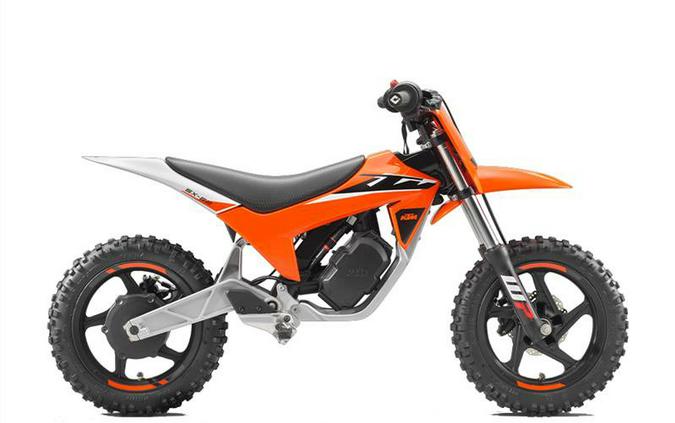 FIRST LOOK! THE ALUMINUM FRAMED 2024 KTM SX-E 2 IS COMING SOON