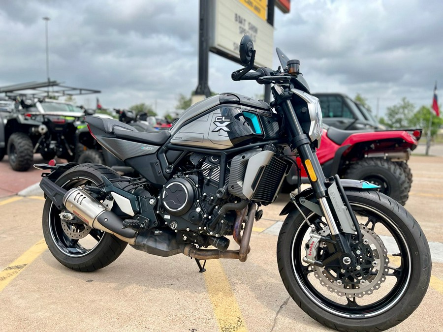 2022 CFMOTO 700CL-X Sport