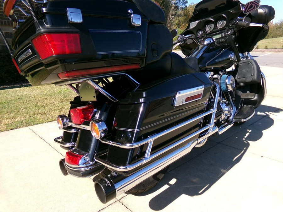 2011 Harley-Davidson® FLHTCU - Ultra Classic® Electra Glide®