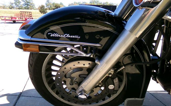 2011 Harley-Davidson® FLHTCU - Ultra Classic® Electra Glide®