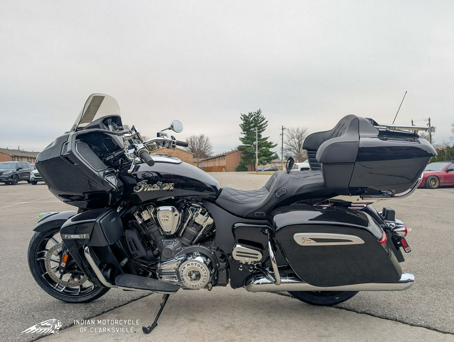 2026 Indian Motorcycle® Pursuit® Limited 112 Black Metallic