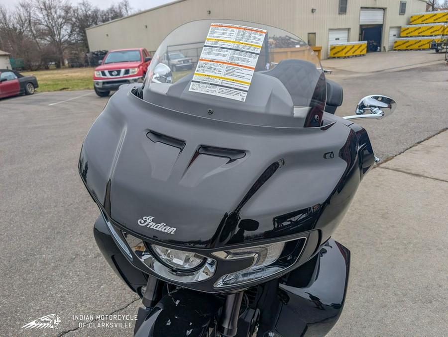 2026 Indian Motorcycle® Pursuit® Limited 112 Black Metallic