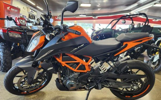 2023 KTM 390 Duke