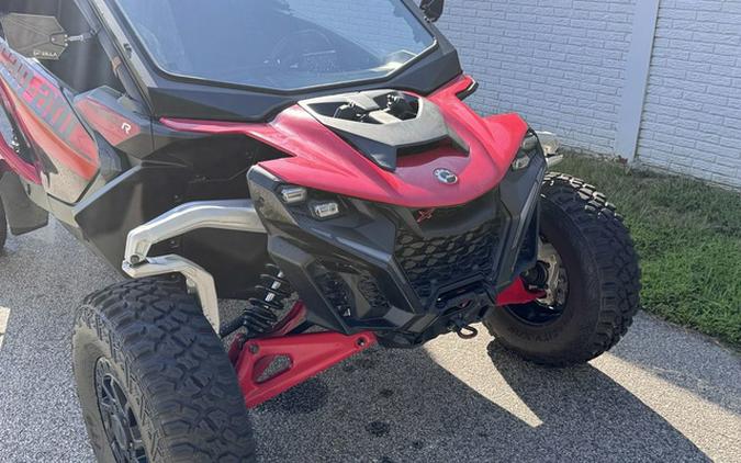 2024 Can-Am Maverick R X Legion Red