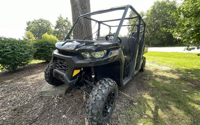 2023 Can-Am® Defender MAX DPS HD9 Timeless Black