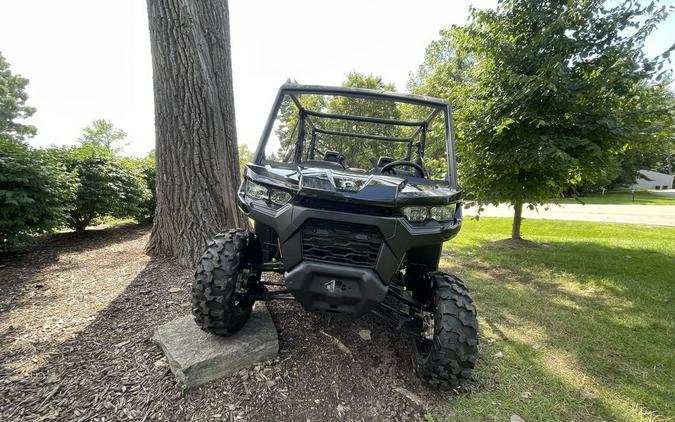 2023 Can-Am® Defender MAX DPS HD9 Timeless Black