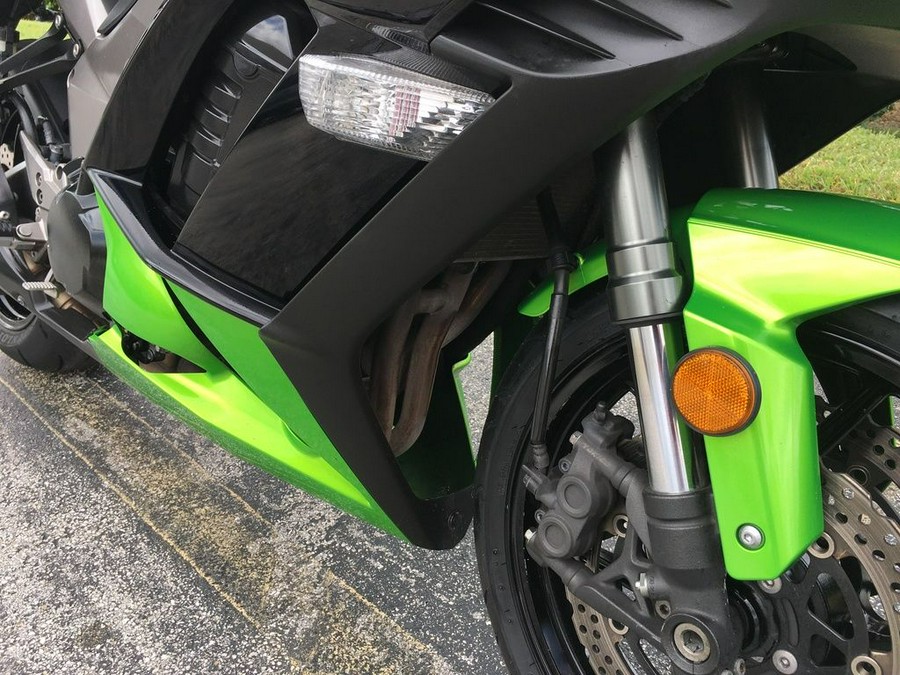 2012 Kawasaki Ninja® ZX™-10R