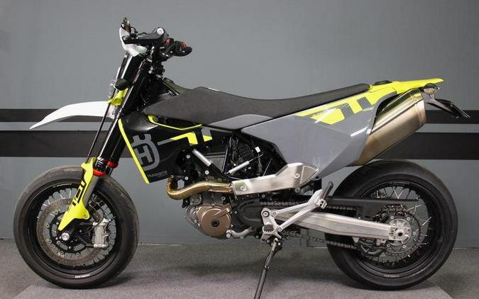 2023 Husqvarna® 701 Supermoto