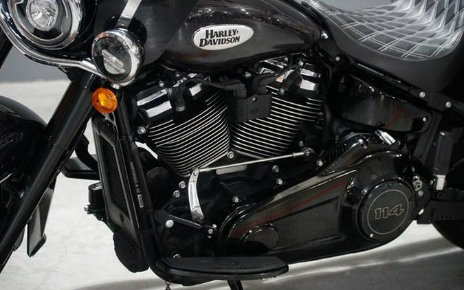 2021 Harley-Davidson Softail FLHCS - Heritage Classic 114