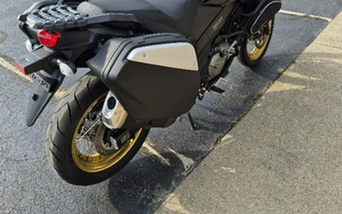 2024 Suzuki V-Strom 650 XT
