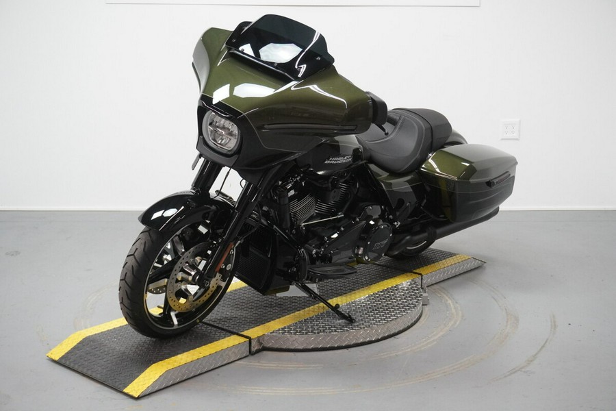 2026 Harley-Davidson® Street Glide® Olive Steel Metallic / Vivid Black Black Trim