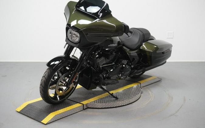 2026 Harley-Davidson® Street Glide® Olive Steel Metallic / Vivid Black Black Trim