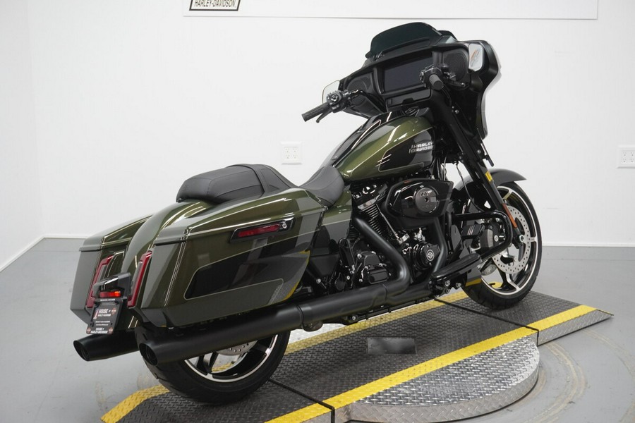 2026 Harley-Davidson® Street Glide® Olive Steel Metallic / Vivid Black Black Trim