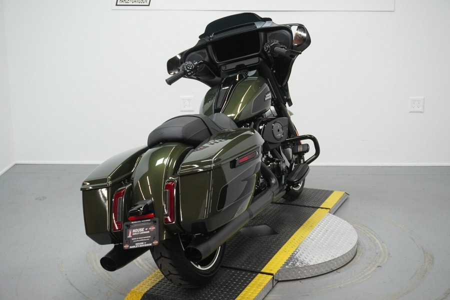 2026 Harley-Davidson® Street Glide® Olive Steel Metallic / Vivid Black Black Trim