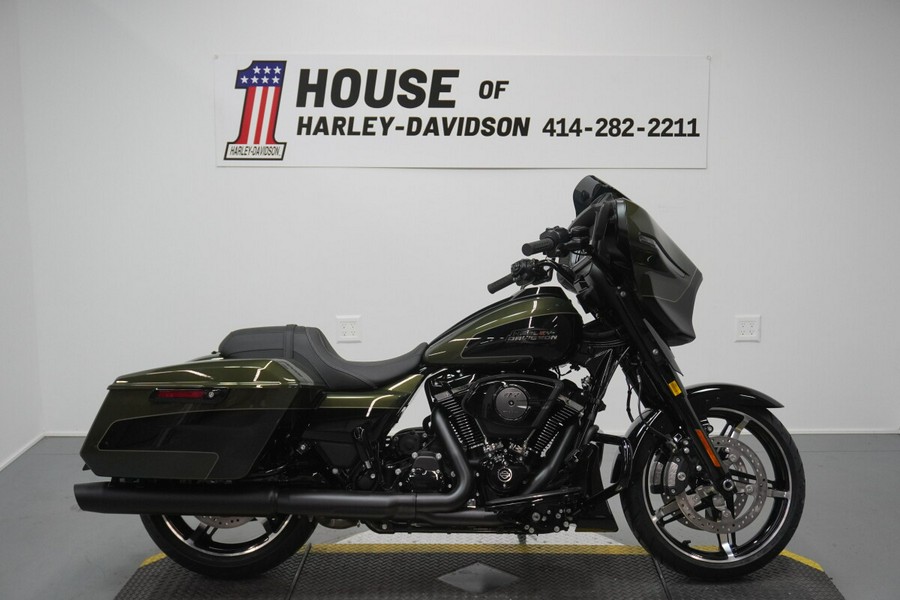 2026 Harley-Davidson® Street Glide® Olive Steel Metallic / Vivid Black Black Trim