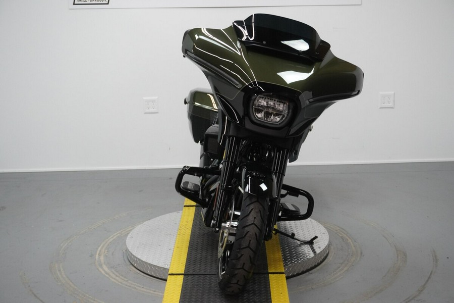 2026 Harley-Davidson® Street Glide® Olive Steel Metallic / Vivid Black Black Trim