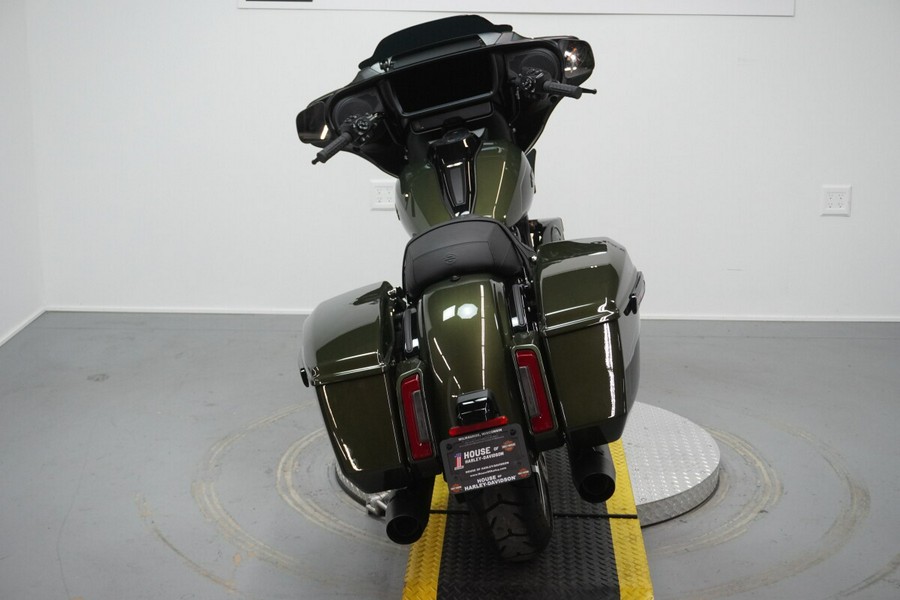2026 Harley-Davidson® Street Glide® Olive Steel Metallic / Vivid Black Black Trim