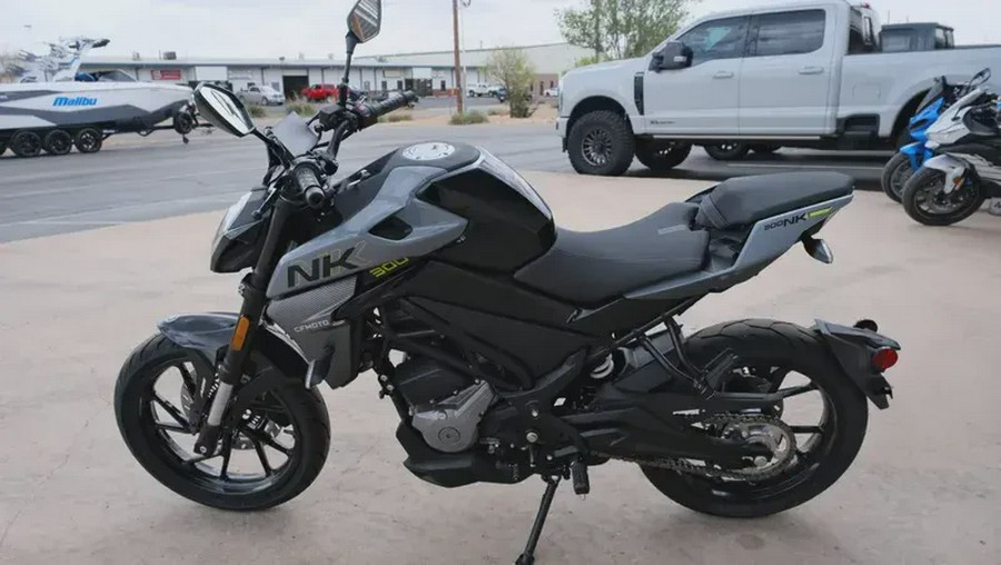 2026 CFMOTO 300NK