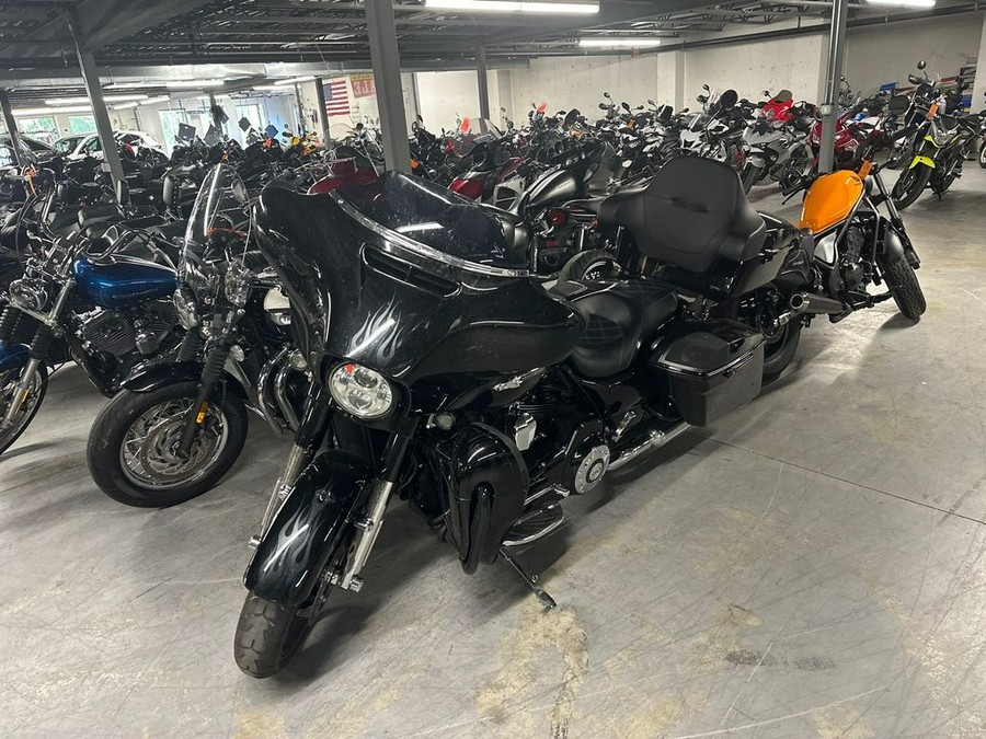 2016 Harley-Davidson® FLHXSE - CVO™ Street Glide®