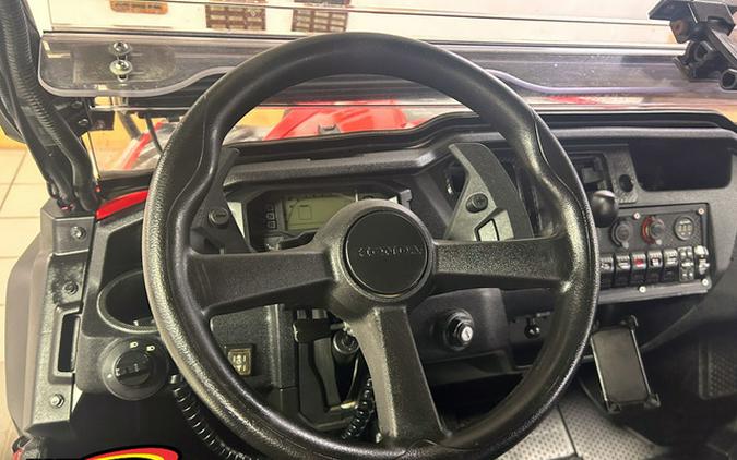 2021 Honda Pioneer 1000-5 Deluxe