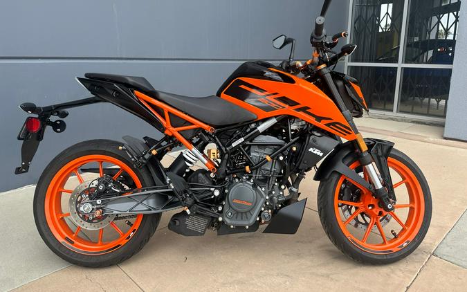 2023 KTM 200 DUKE