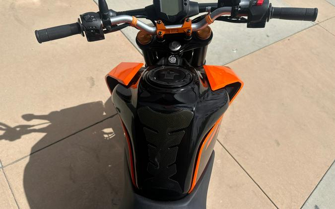 2023 KTM 200 DUKE