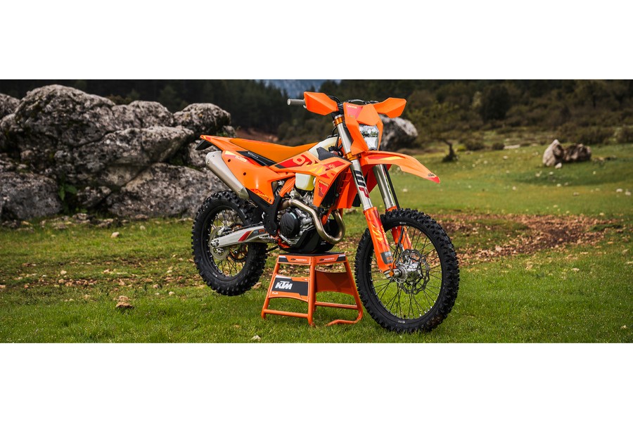 2025 KTM 500 EXC-F SIX DAYS