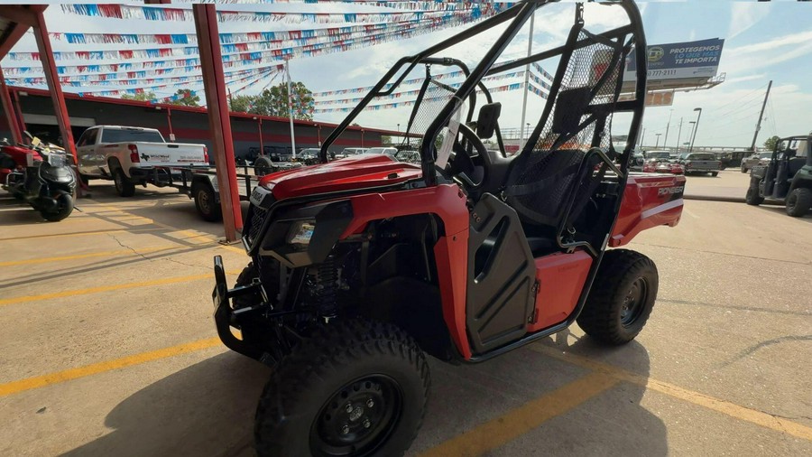 2025 Honda PIONEER 520