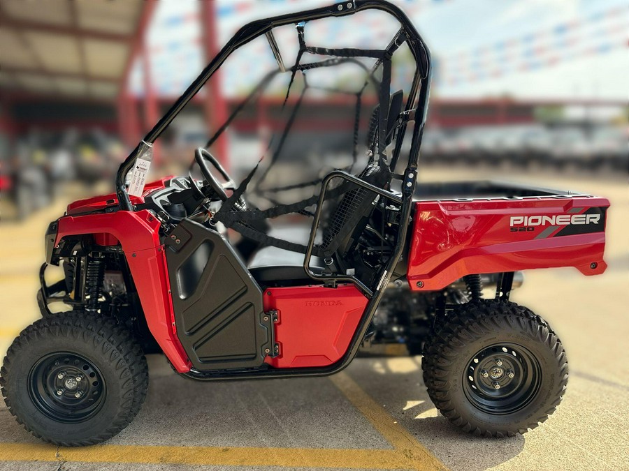 2025 Honda PIONEER 520