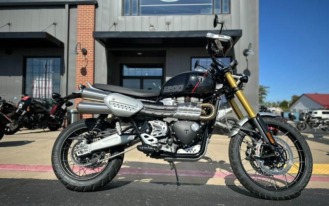 2025 Triumph Scrambler 1200 XE