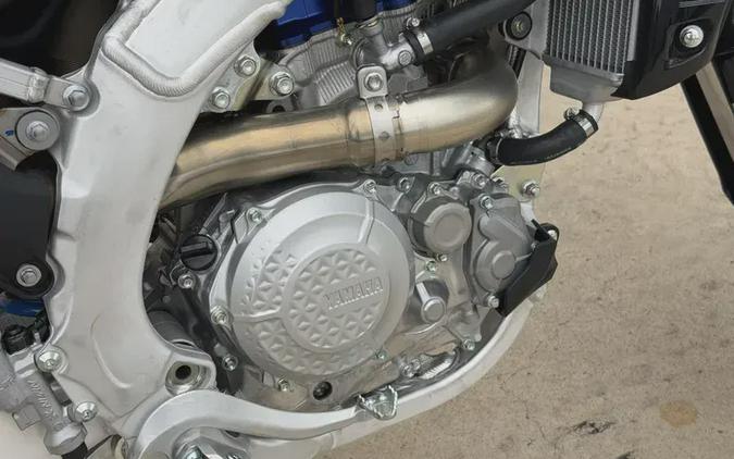 2027 YAMAHA YZ450F MONSTER ENERGY EDITION