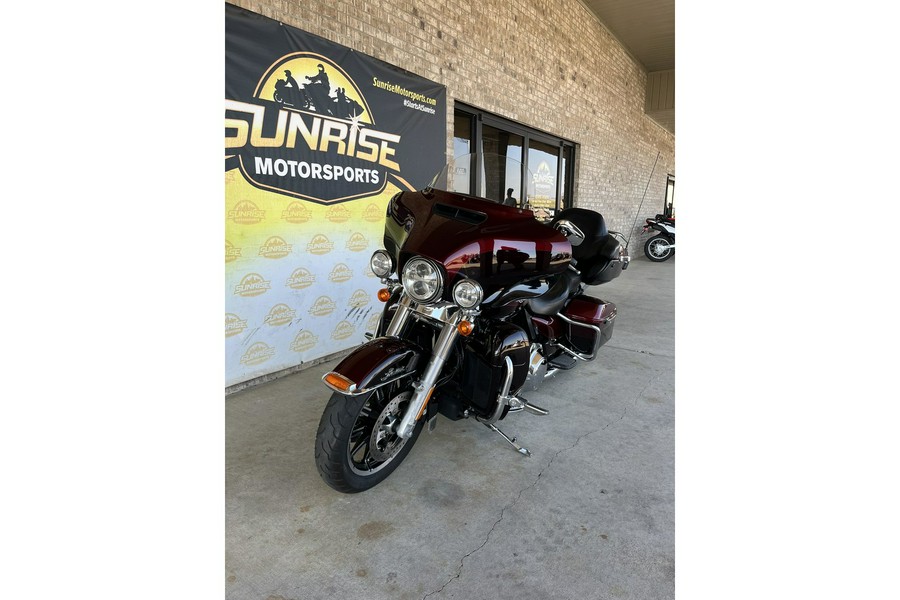 2015 Harley-Davidson® FLHTK Ultra Limited