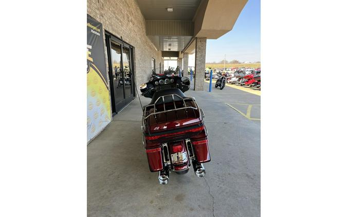 2015 Harley-Davidson® FLHTK Ultra Limited