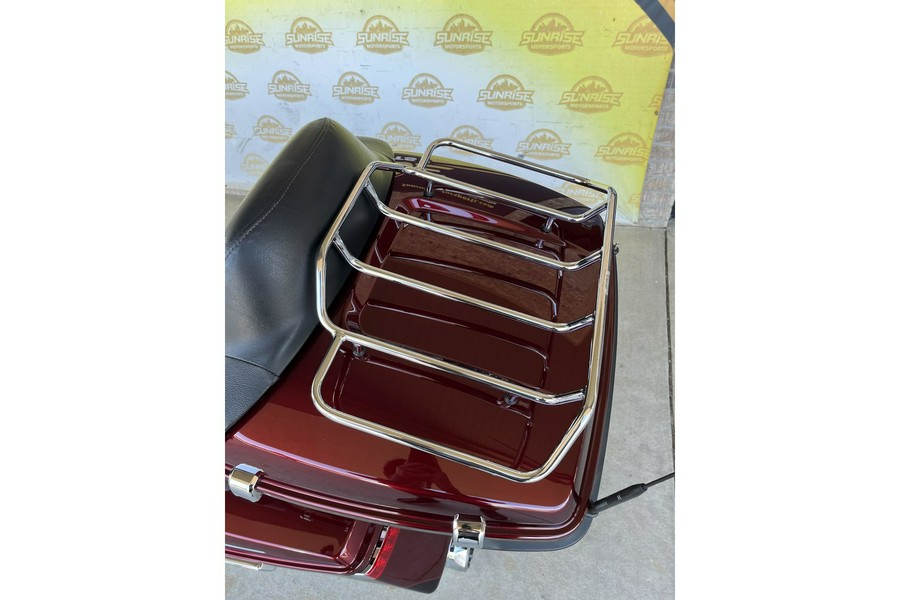 2015 Harley-Davidson® FLHTK Ultra Limited