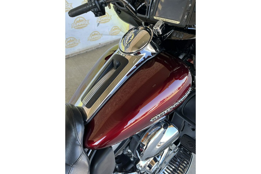 2015 Harley-Davidson® FLHTK Ultra Limited