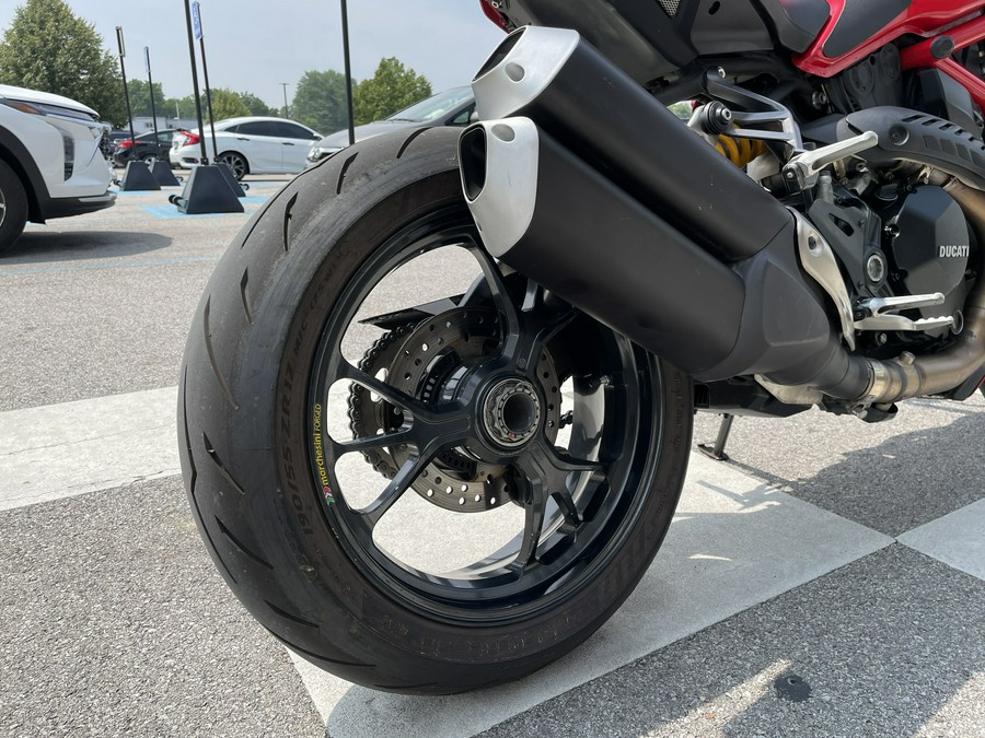 2016 Ducati Monster 1200 R