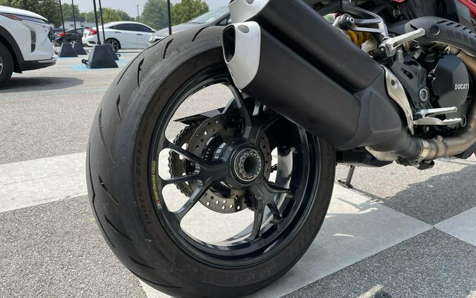 2016 Ducati Monster 1200 R