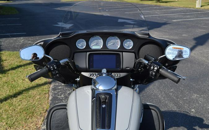 2024 Harley-Davidson Tri Glide Ultra - FLHTCUTG