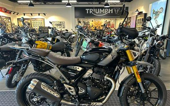 2024 Triumph Scrambler 400 X