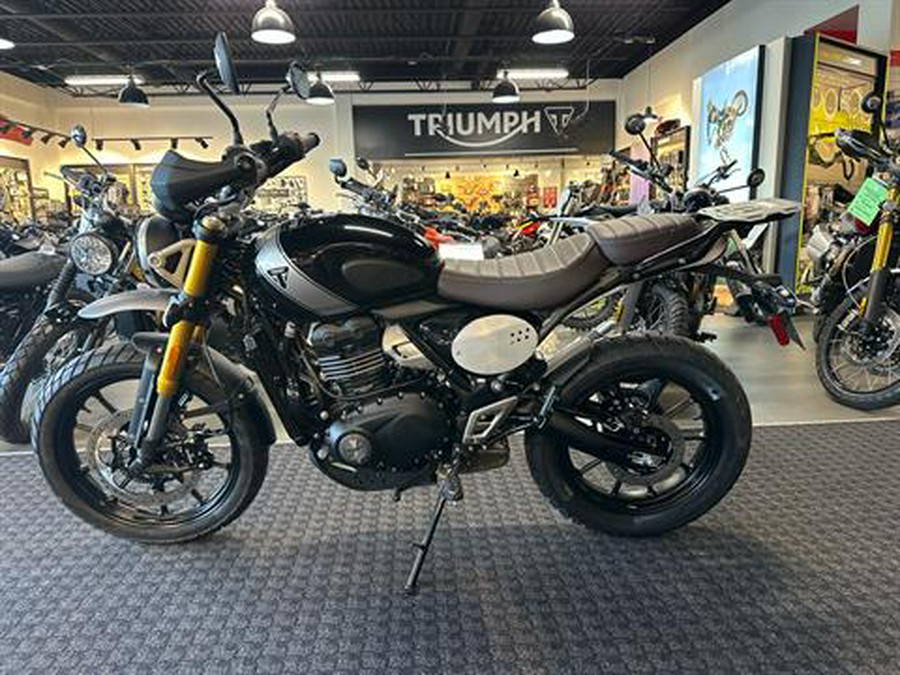 2024 Triumph Scrambler 400 X