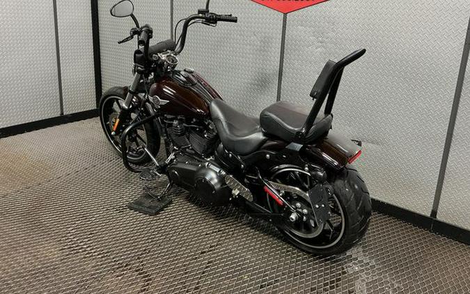 2015 Harley-Davidson Softail Breakout