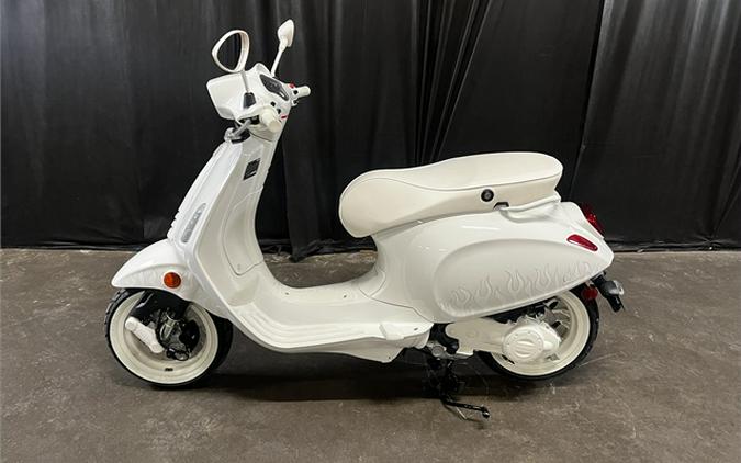 2022 Vespa Sprint 50 Justin Bieber X