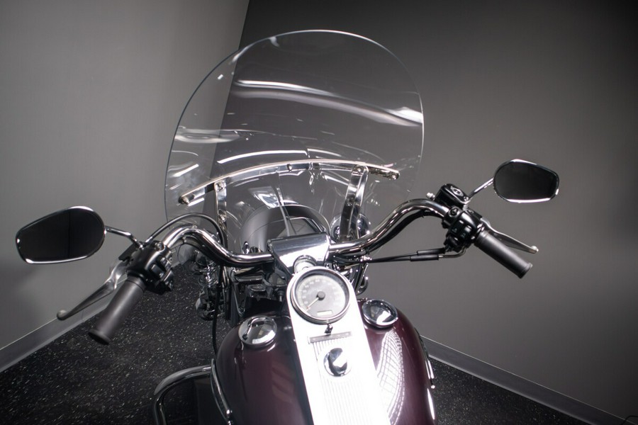 2005 Road King® Classic (FLHRCI)